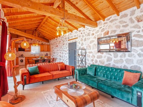  gece  -  Kasım
  | Kalkan Yeşilköy Villa (4 Kişilik, Özel Havuzlu, Doğa İçinde, Jakuzili Seçenekli)